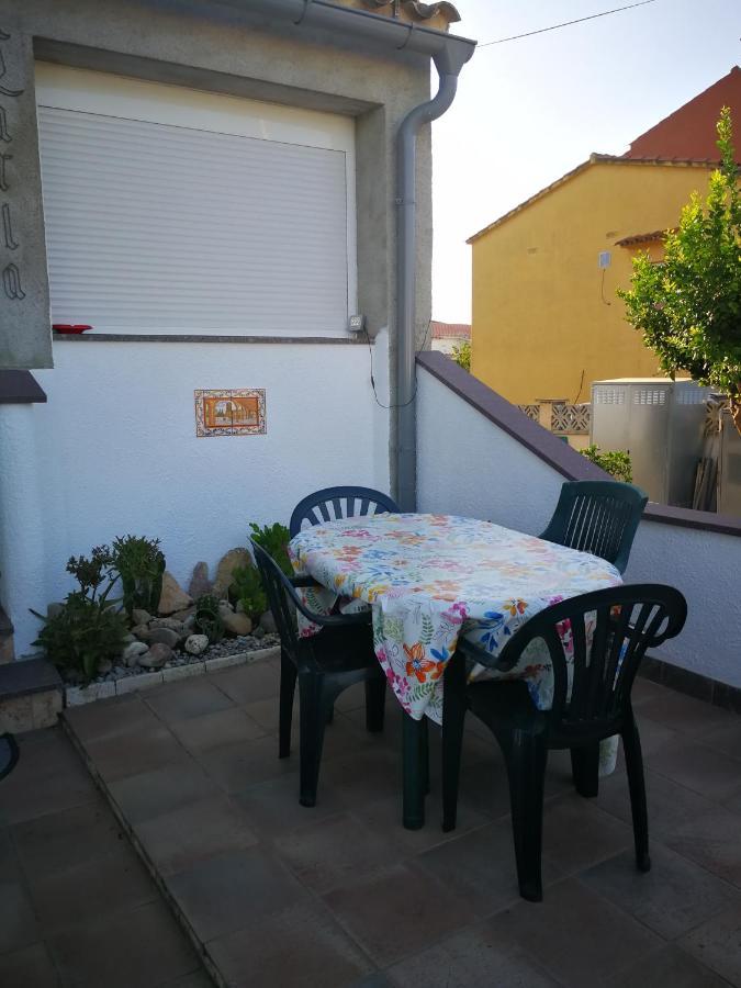 Villetta Da Carla Castello  D'Empuries Exterior photo